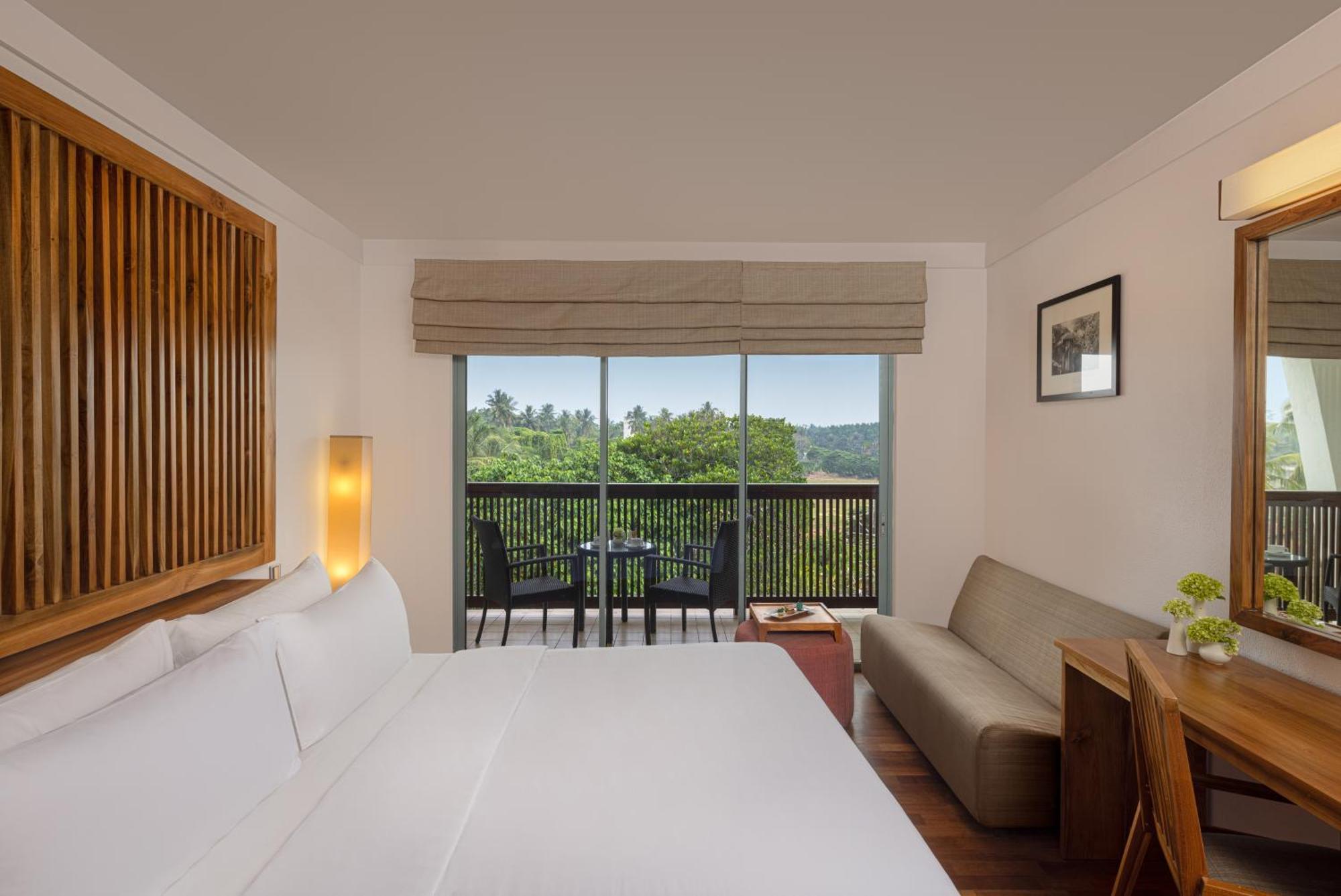 Occidental Eden Beruwala Hotel Бентота Екстериор снимка